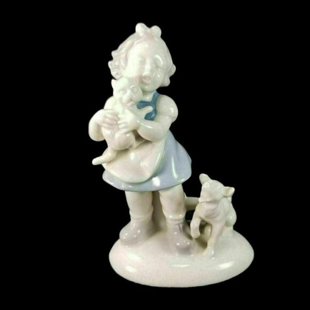 Gerold Porcelain Girl‎ Protects Kitten From Puppy 6378B Bavaria West Germany Vtg